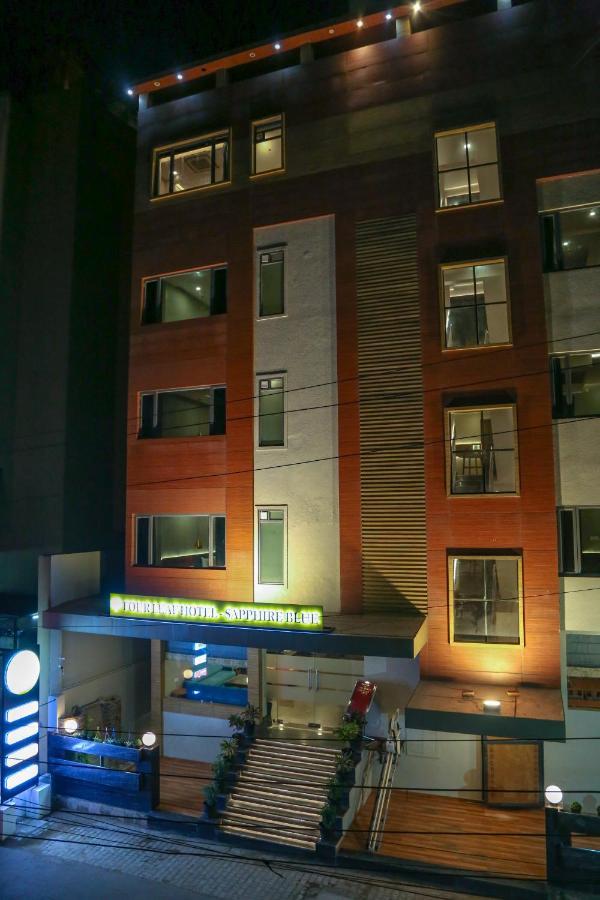 Four Leaf Hotel - Sapphire Blue, Varanasi Exterior photo